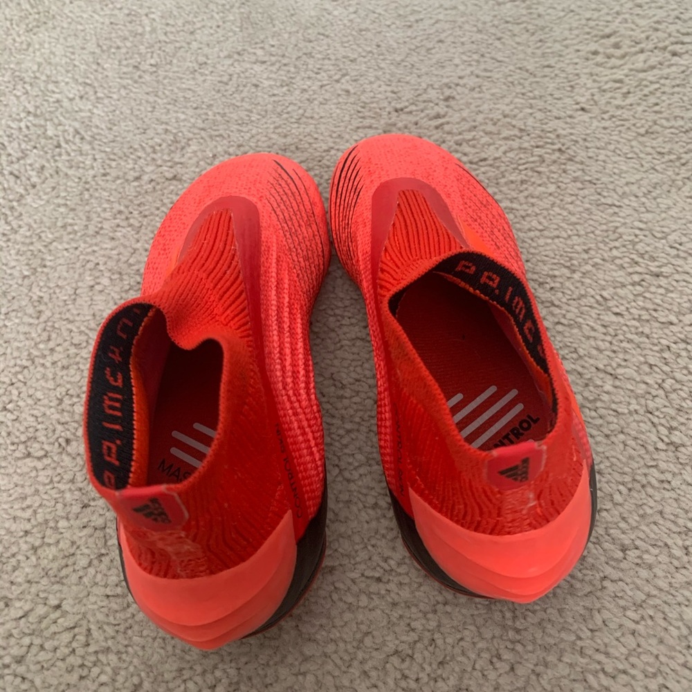 Adidas Predator Kids Soccer Cleats